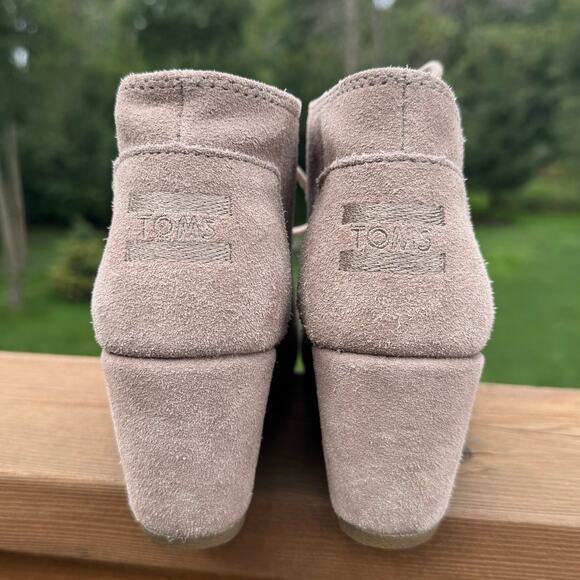 TOMS size 7.5 Desert Wedge Suede Ankle Bootie - Beige Taupe - Picture 6 of 12
